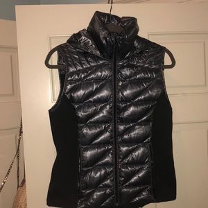BCBG VEST